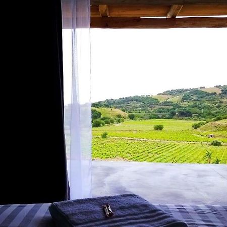 ポール・ヴァンドル Les Cabanons De Meme Jeannette Bed & Breakfast エクステリア 写真