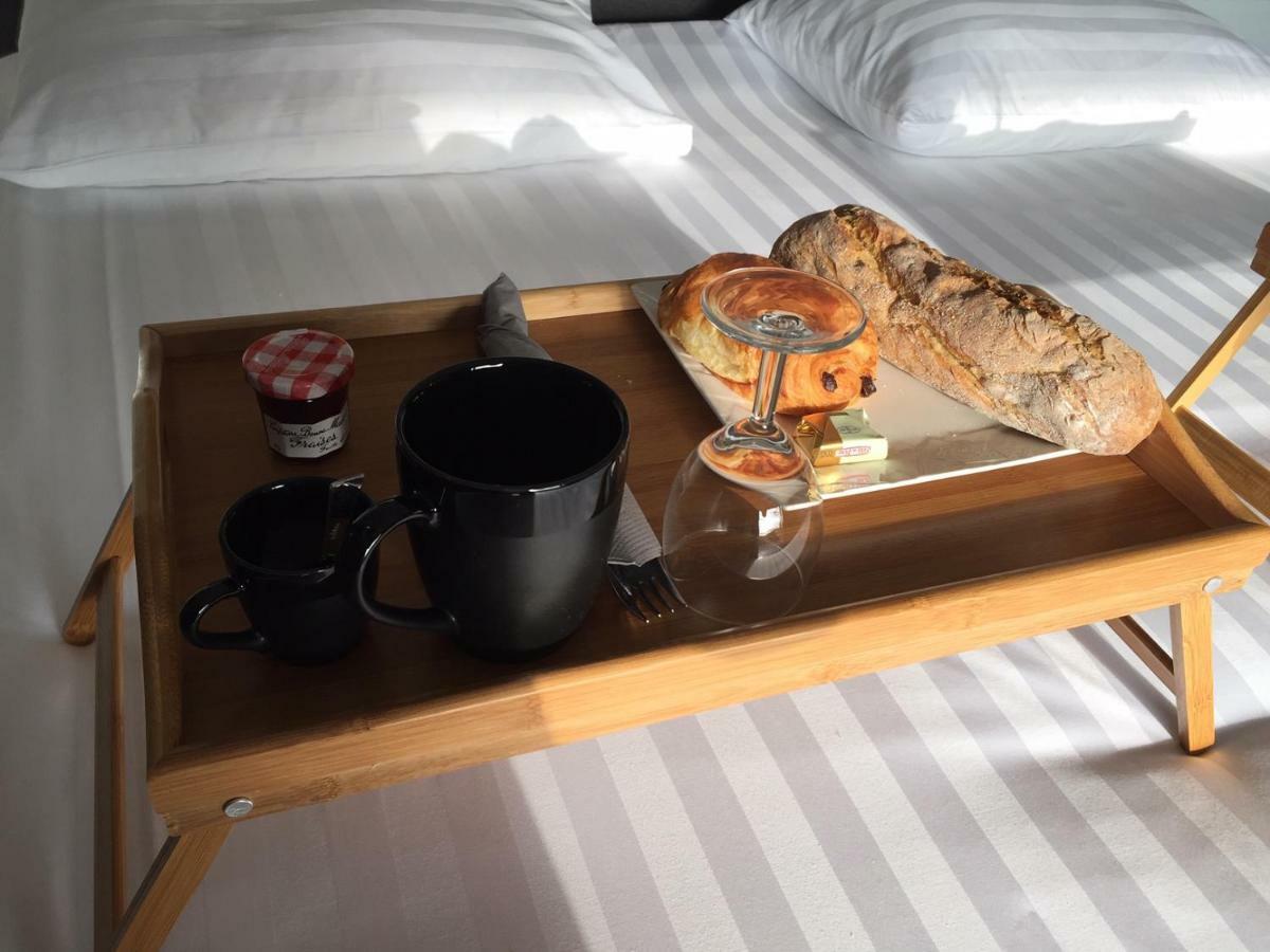 ポール・ヴァンドル Les Cabanons De Meme Jeannette Bed & Breakfast エクステリア 写真